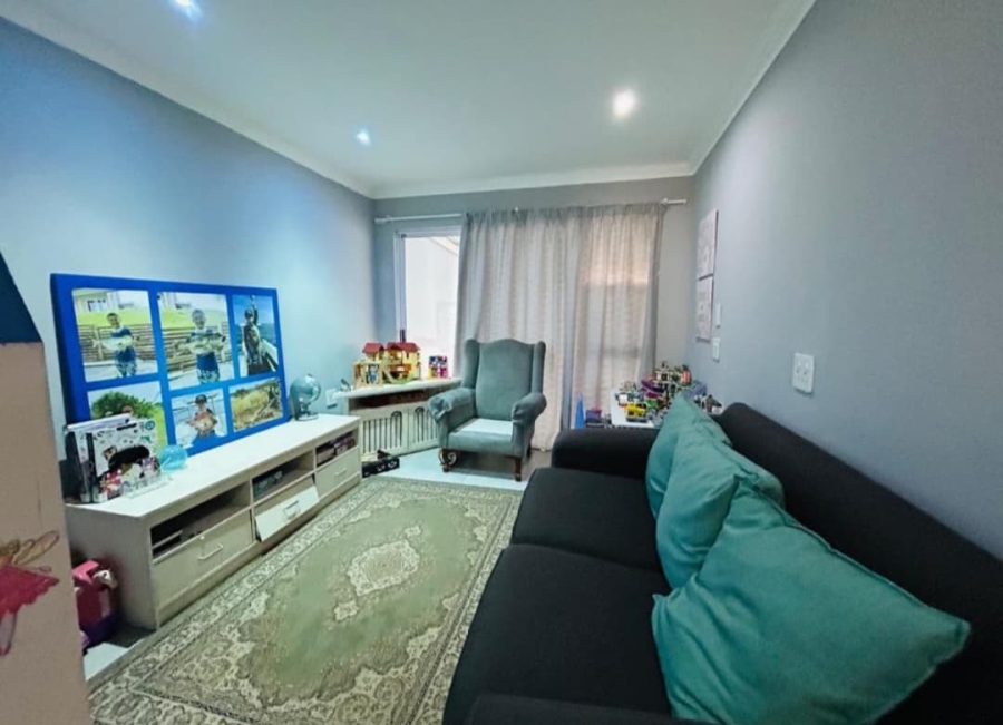 4 Bedroom Property for Sale in Dorchester Heights Eastern Cape